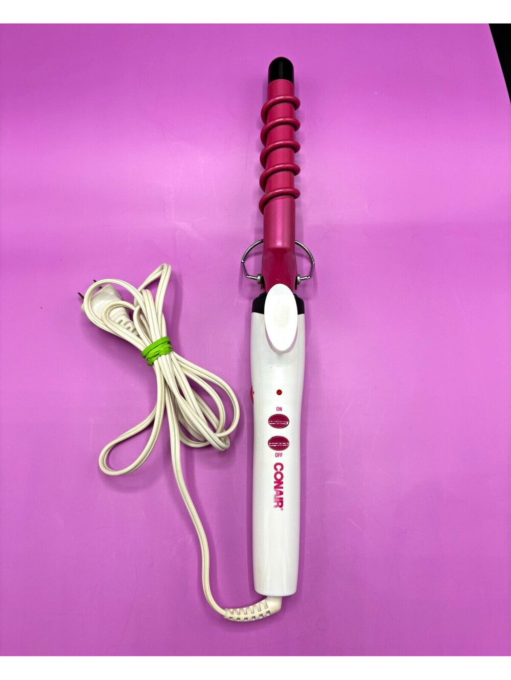 Conair 377N Ceramic Curling Iron/Wand 1in 400°F 45W White/Pink Indicator